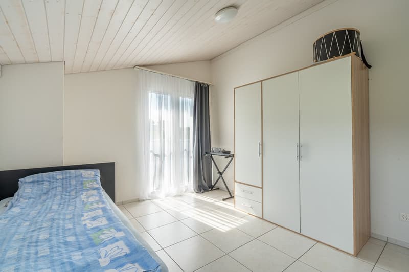 Charmantes 5.5-Zimmer-Doppeleinfamilienhaus in Schötz (10)