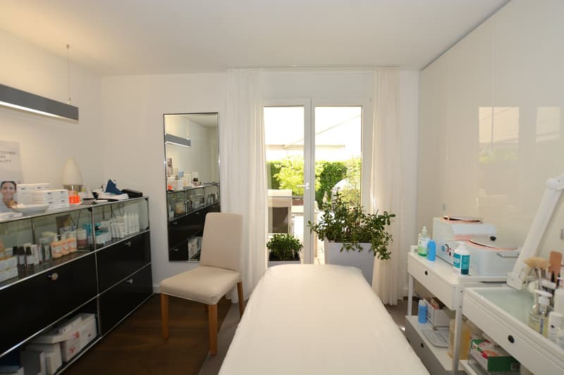 Wohnen wie im Einfamilienhaus – 143 m² Nutzfläche, 110 m² Garten, 2 Garagen + 1 Parkplatz (12)