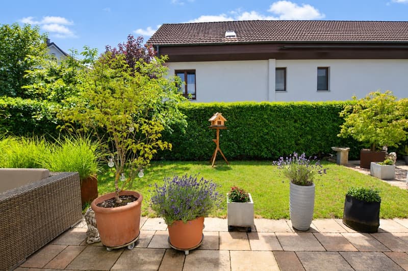 Wohnen wie im Einfamilienhaus – 143 m² Nutzfläche, 110 m² Garten, 2 Garagen + 1 Parkplatz (6)