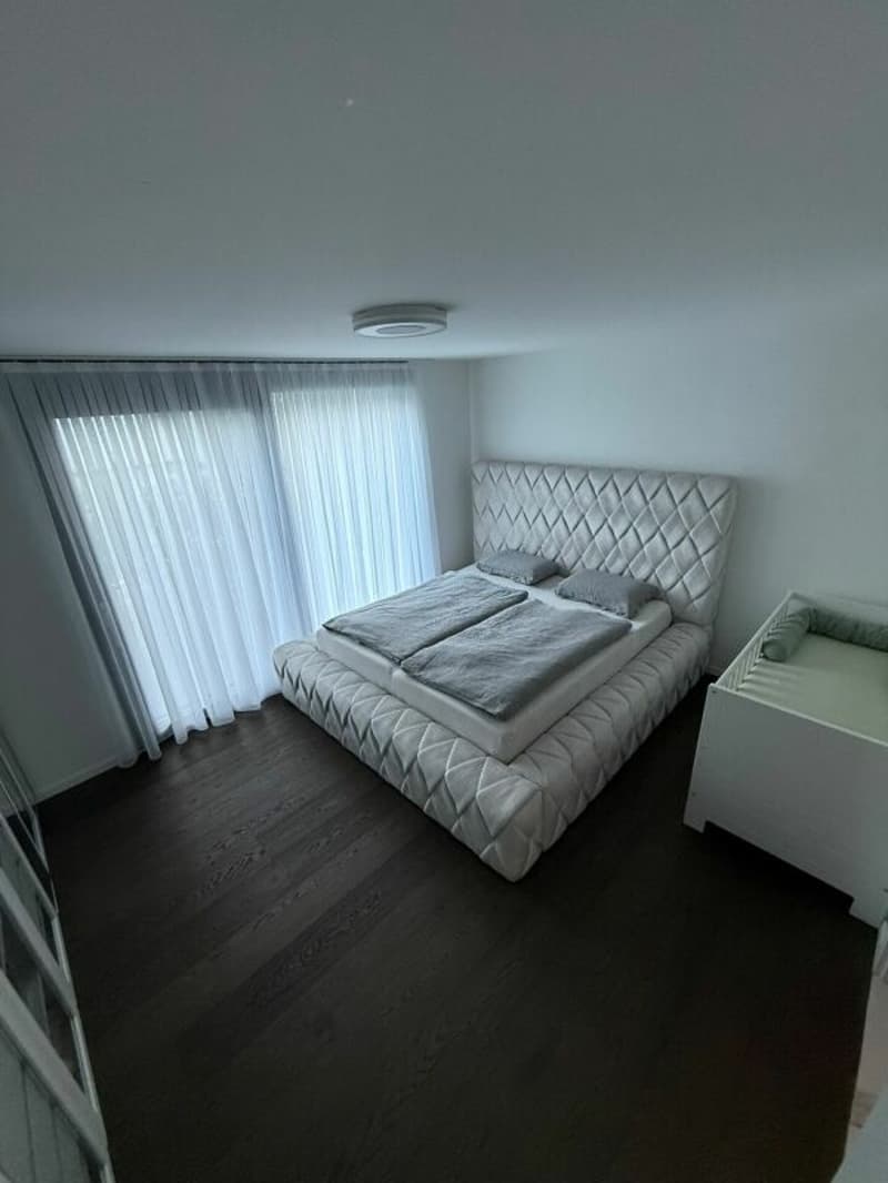 Exklusive Designerwohnung mit Traumterrasse & Garten - Neubau in Biberist (4)