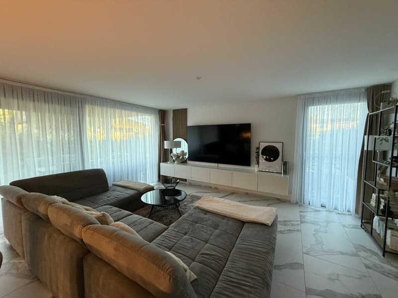 Exklusive Designerwohnung mit Traumterrasse & Garten - Neubau in Biberist (14)