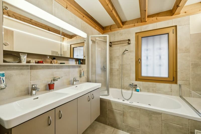 Charming family chalet with professional potential in Erde (7)