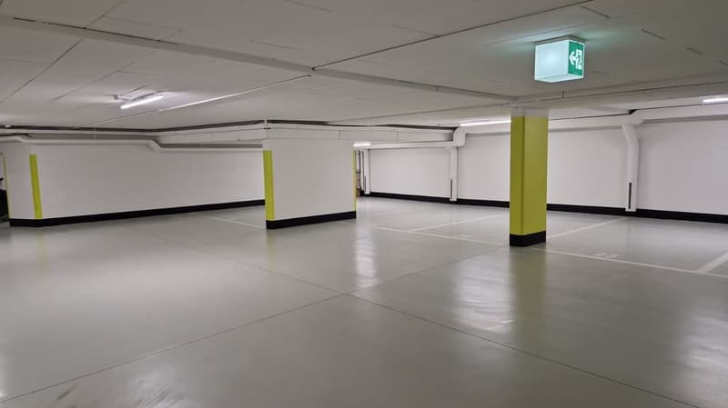 POSTI AUTO IN AFFITTO – CENTRO LUGANO (2)