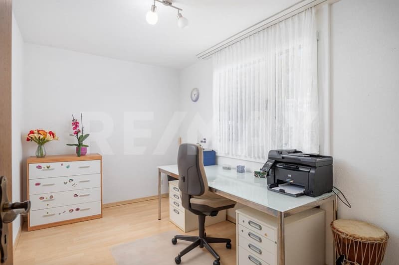 Corner house in Anglikon: 5.5 rooms with garden (5)