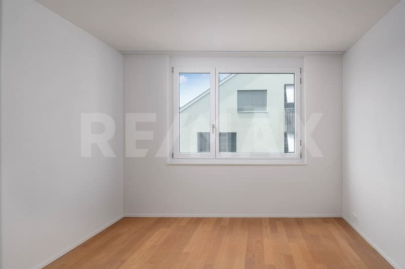 Zwei Sonnenseiten, ein Zuhause Ihre neue 4.5-Zimmer-Wohnung in Fahrwangen (10)