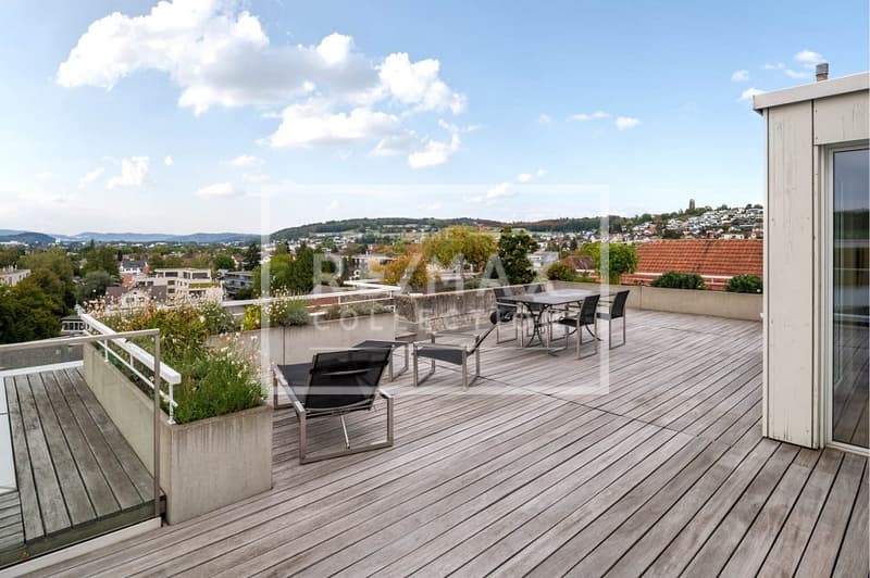 Über den Dächern von Wohlen ein Penthouse mit Geschichte (10)