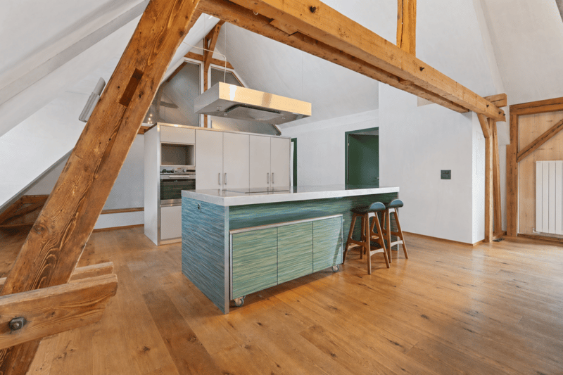 2.5-Zi.-Attikawohnung mit Dachterrasse - Kreis 4 (1)