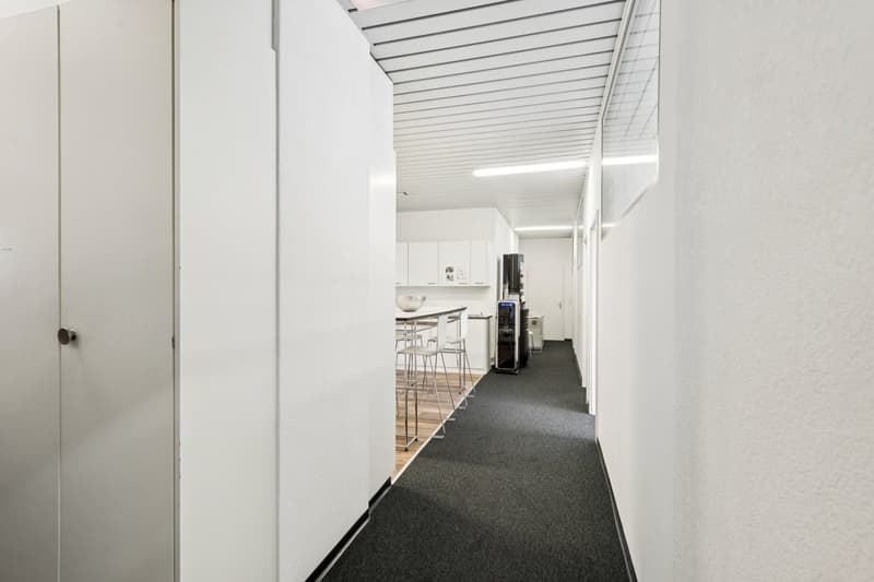 Spazio ufficio nel Solishaus Glattbrugg – 270 m² a distanza di cammino dalla stazione (6)