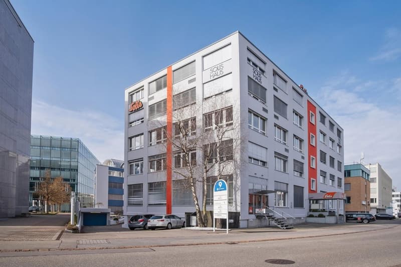 Spazio ufficio nel Solishaus Glattbrugg – 270 m² a distanza di cammino dalla stazione (2)