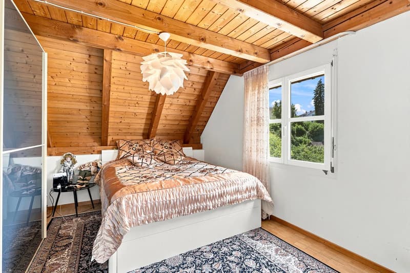 Grosszügige 6.5-Zimmer-Dach-Maisonette - Ein Zuhause für die ganze Familie (9)