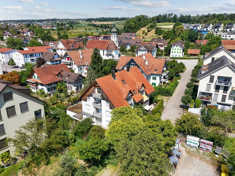 Grosszügige 6.5-Zimmer-Dach-Maisonette - Ein Zuhause für die ganze Familie (1)