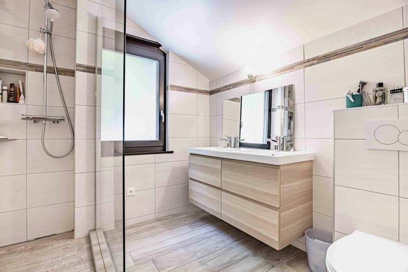 Magnificent individual villa with 4 rooms 1/2 and independent studio on a very beautiful plot of 1'240 m2 (9)
