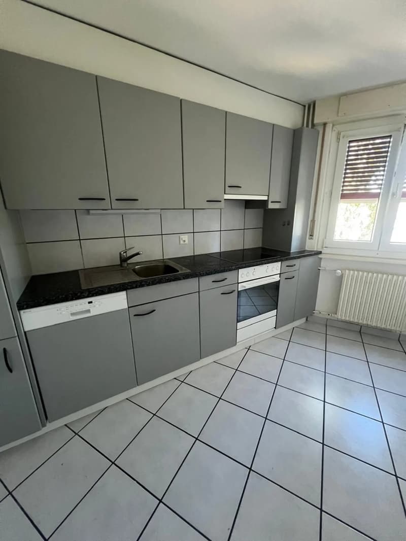 3-room apartment in Romont – 5th floor with balcony (2)