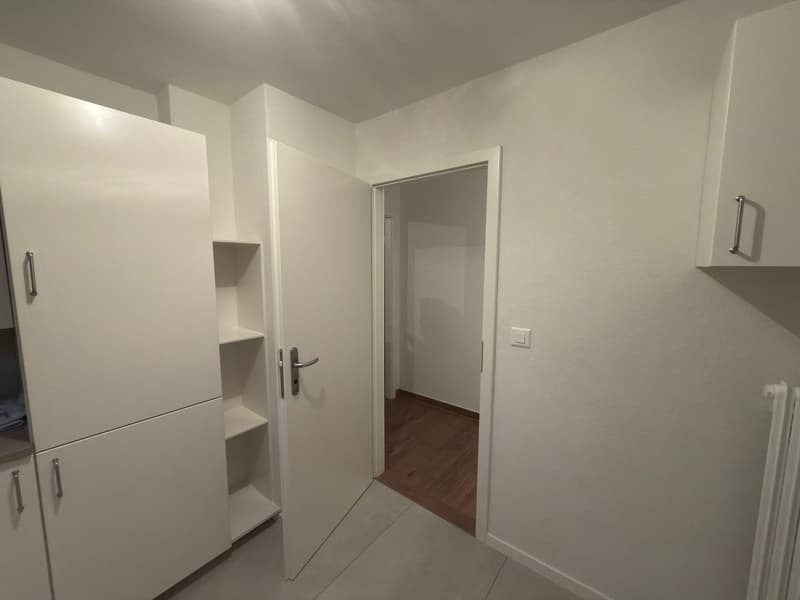 Charmanter Apartment mit 2.5 Zimmern in Bulle (4)