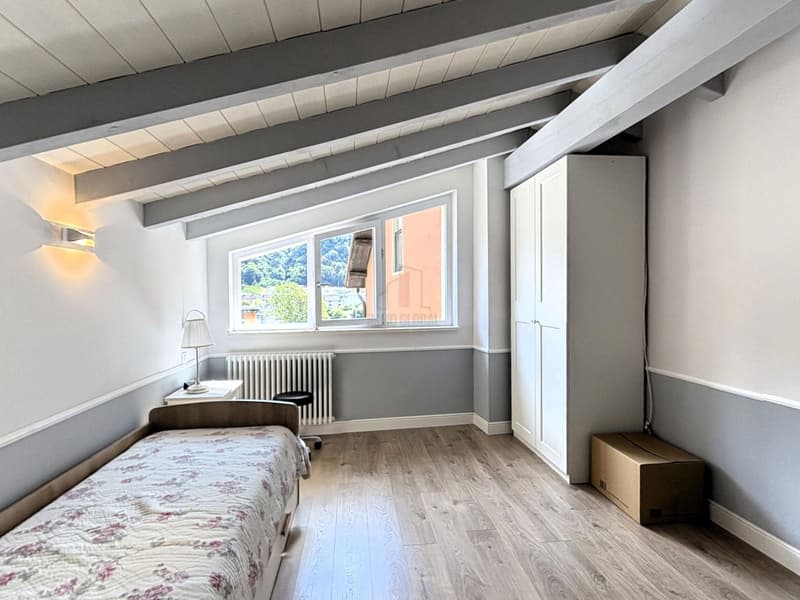 PRICE REDUCTION! CHARMING MAISONETTE AWAITS YOU (8)