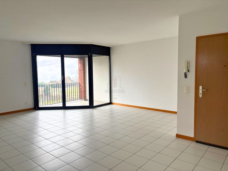 Hervorragende Gelegenheit für diejenigen, die Ruhe und eine atemberaubende Aussicht suchen (2)