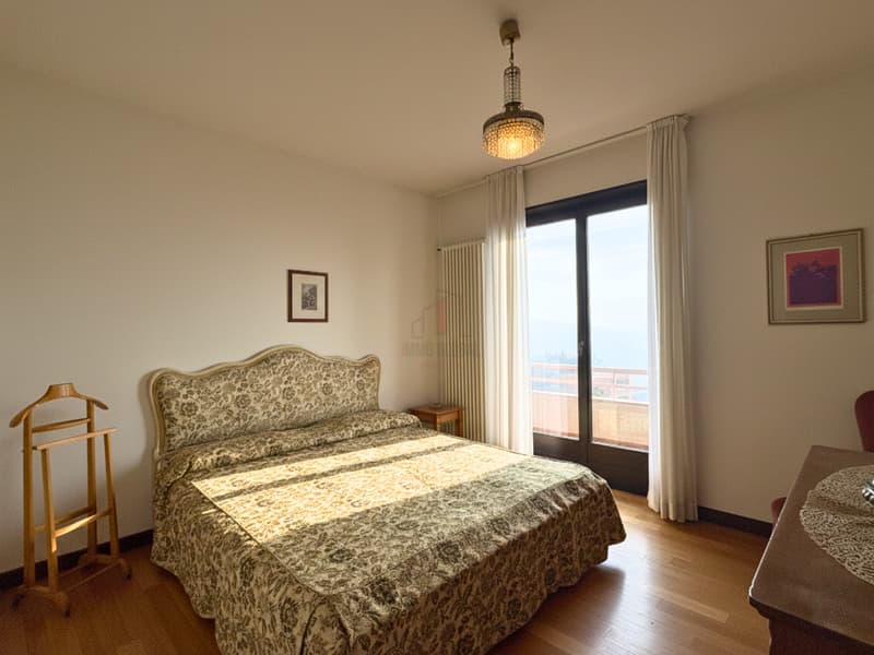 Dein Zuhause mit großem Garten und atemberaubendem Blick (7)