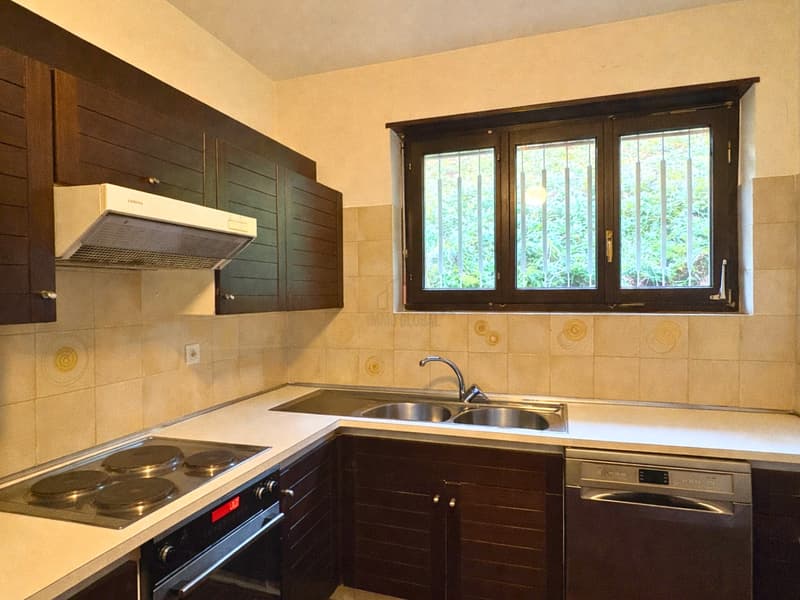Dein Zuhause mit großem Garten und atemberaubendem Blick (6)