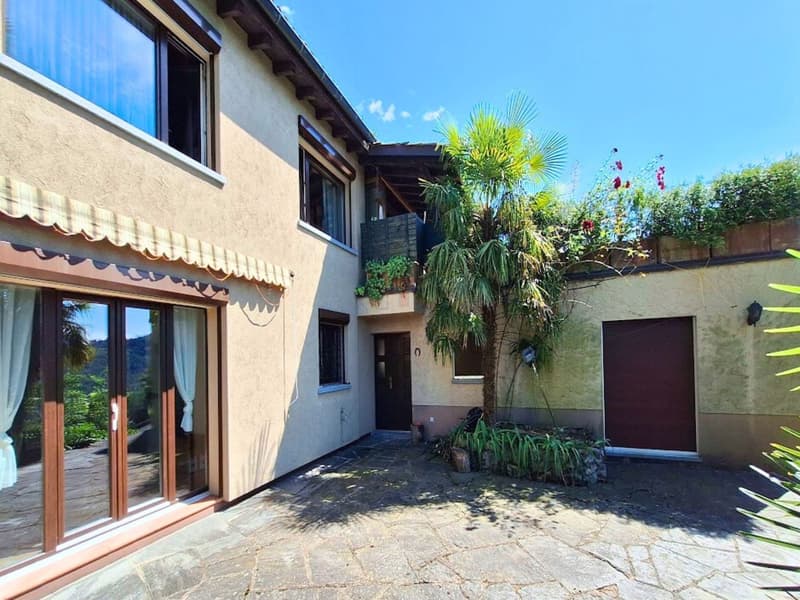 VILLA MIT CHARME, MIT POOL UND OFFENEM BICK (9)