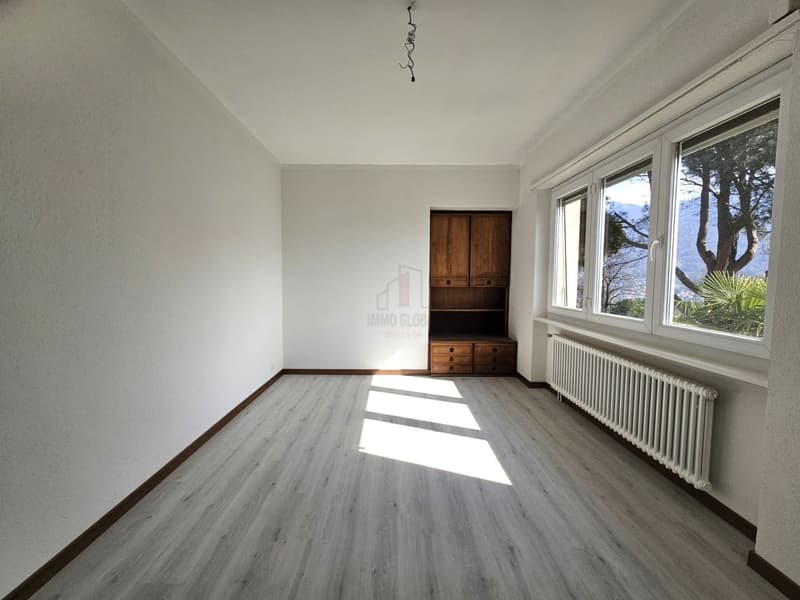 RENOVATED, SPACIOUS TERRACE AND SPLENDID VIEW (8)