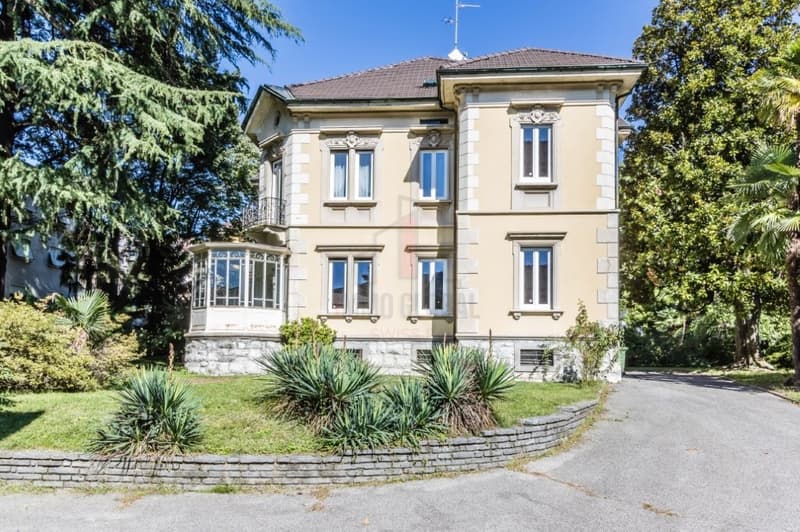 DUE VILLE DA SOGNO E DEPENDANCE (1)