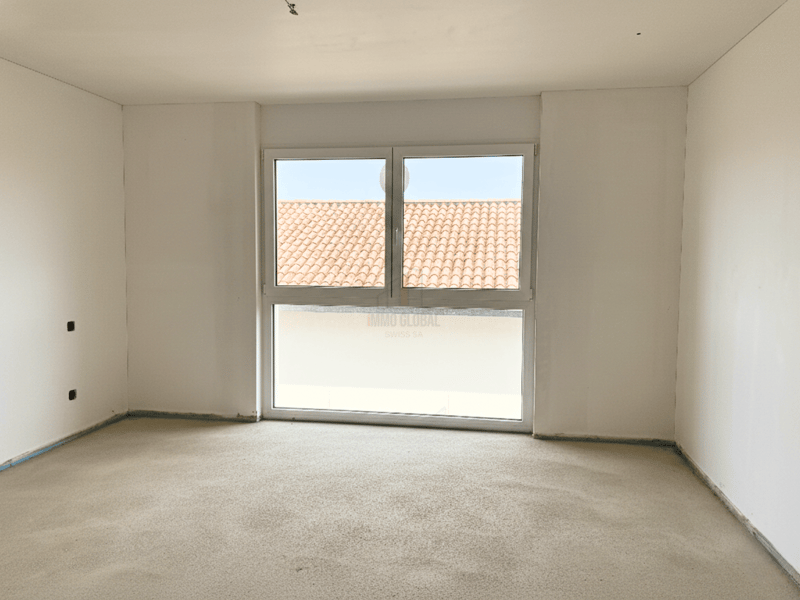 OCCASIONE: NUOVO, NEL VERDE, CON VISTA PANORAMICA (4)