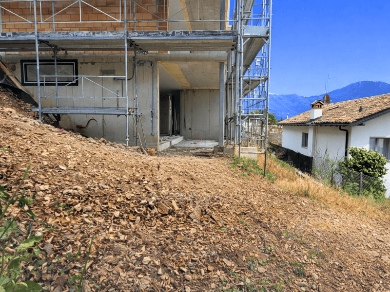 OCCASIONE: NUOVO, NEL VERDE, CON VISTA PANORAMICA (9)