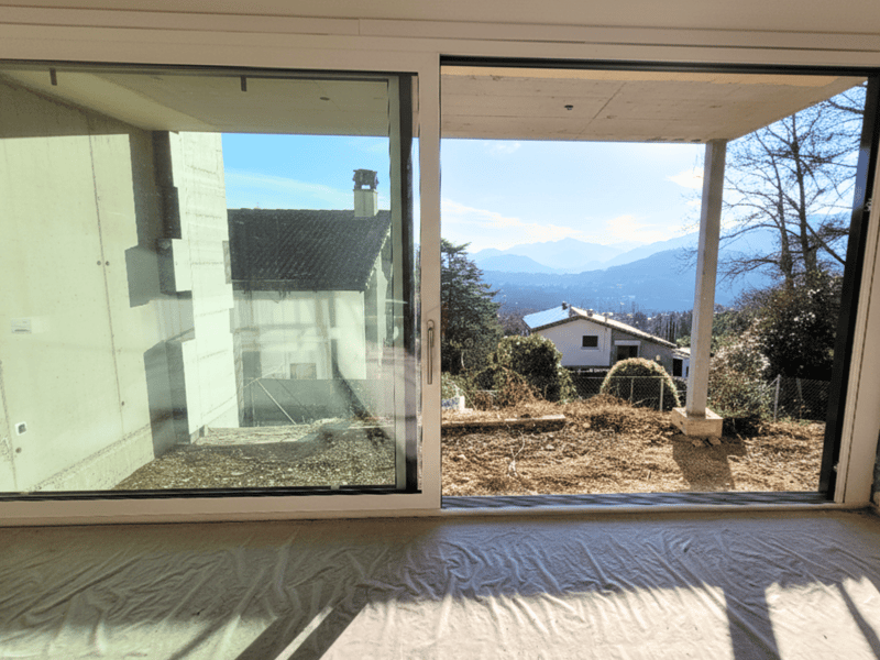 OCCASIONE: NUOVO, NEL VERDE, CON VISTA PANORAMICA (1)