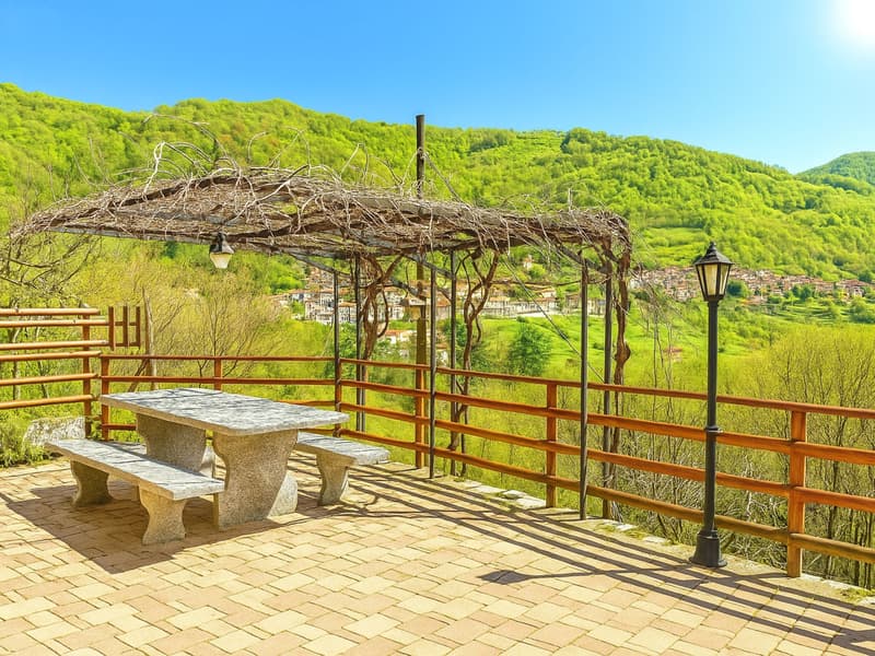 PER LE TUE VACANZE IN VALLE DI MUGGIO (9)
