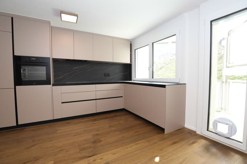 Renovated secondary residence with unobstructed dream view for sale (15)