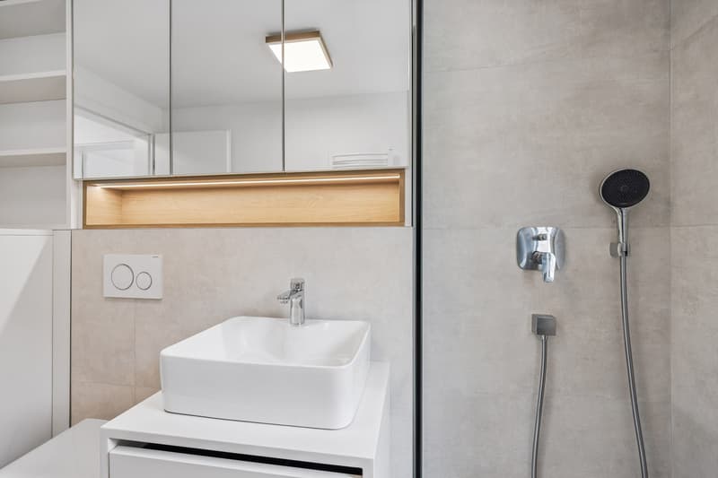 Exklusive 3.5-Zimmerwohnung als zweite Wohnsitz mit traumhafter Panoramasicht auf den Walensee (65)