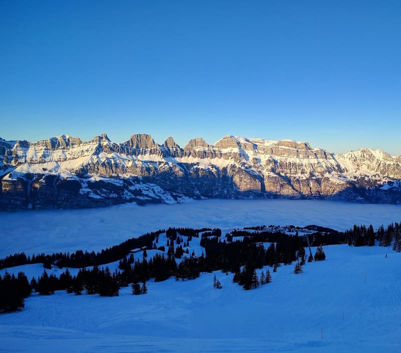 Exklusive 3.5-Zimmerwohnung als zweite Wohnsitz mit traumhafter Panoramasicht auf den Walensee (98)