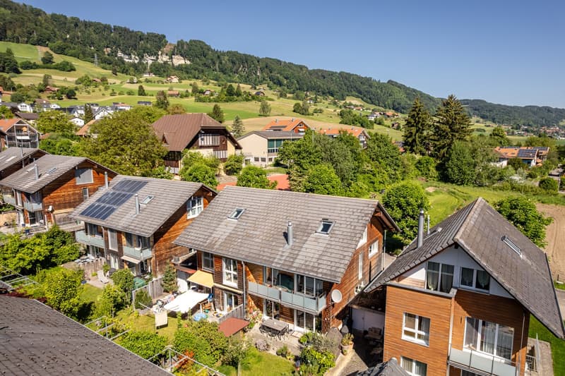 Charmantes 6½-Zimmer Doppeleinfamilienhaus in Kaufdorf (11)