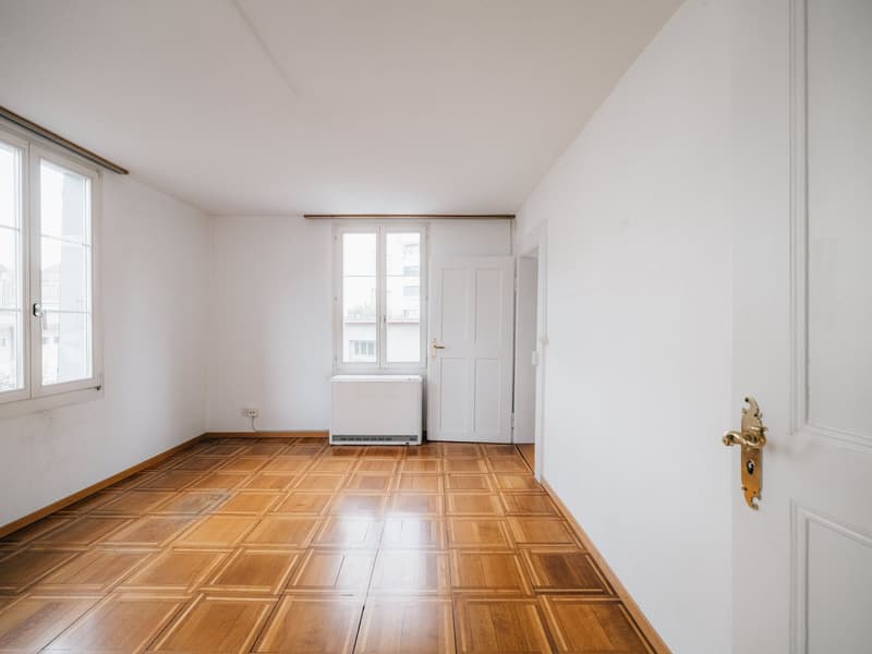 Charaktervolles 12-Zimmer Wohnhaus an idealer Lage in Bern (13)