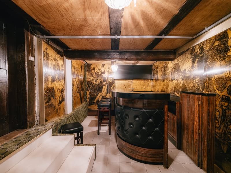 Charaktervolles 12-Zimmer Wohnhaus an idealer Lage in Bern (20)