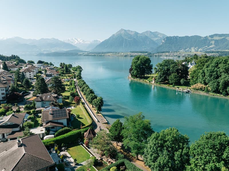 Charmante 2-Zimmer Wohnung in historischem Altbau in Thun (14)