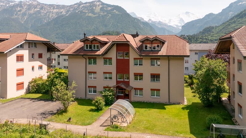 Grosszügige 4½-Dachwohnung mit Blick auf Eiger, Mönch und Jungfrau (10)