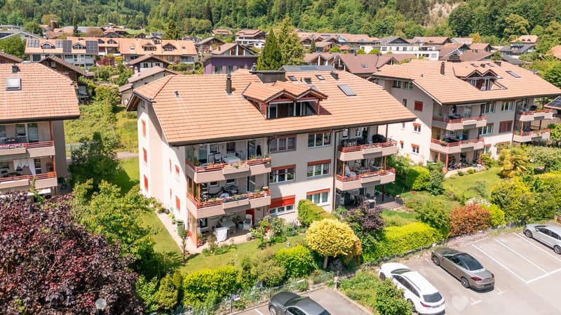 Grosszügige 4½-Dachwohnung mit Blick auf Eiger, Mönch und Jungfrau (1)