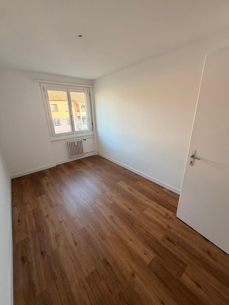 Charming 4.5-room apartment with balcony in a quiet location in Kriens (8)