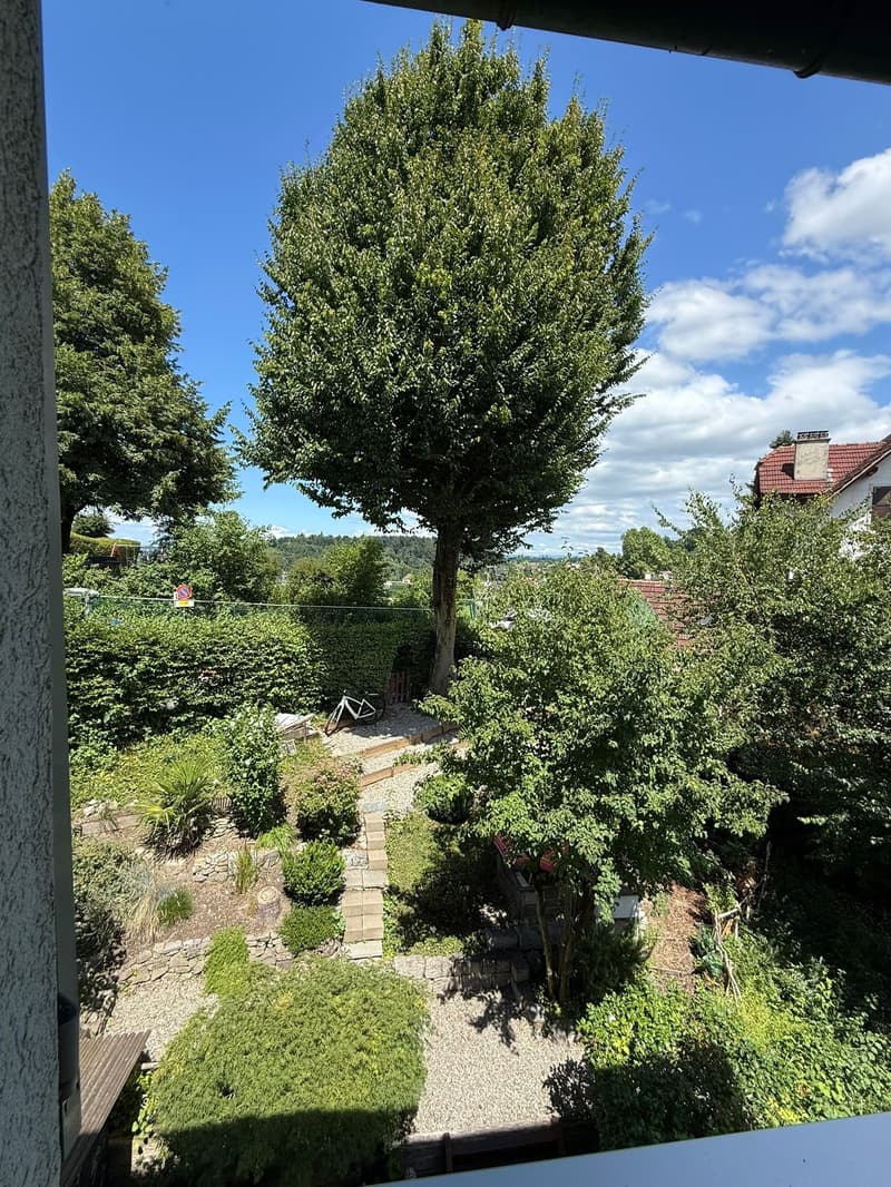 Charming 4.5-room apartment with balcony and beautiful view in Lucerne (18)