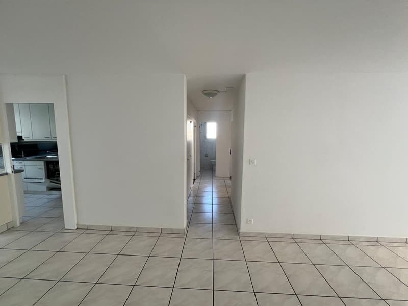 4.5-Zimmerwohnung mit atemberaubendem Ausblick und Mitbenützung der Dachterrasse in Kriens (17)
