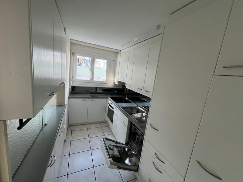 4.5-Zimmerwohnung mit atemberaubendem Ausblick und Mitbenützung der Dachterrasse in Kriens (20)