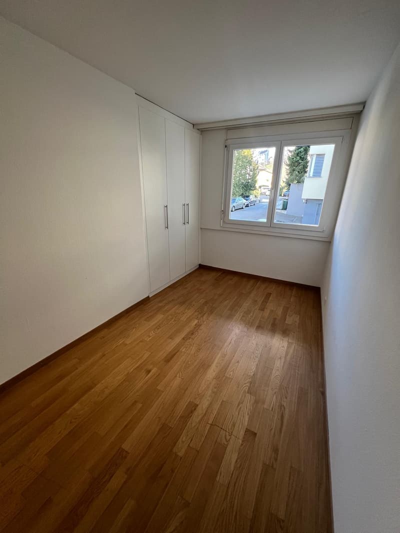 4.5-Zimmerwohnung mit atemberaubendem Ausblick und Mitbenützung der Dachterrasse in Kriens (8)