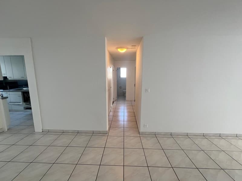 4.5-Zimmerwohnung mit atemberaubendem Ausblick und Mitbenützung der Dachterrasse in Kriens (16)