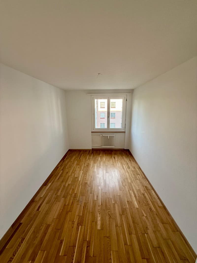 Sonnige 3.5-Zimmer-Wohnung mit Balkon in Kriens zu vermieten (16)