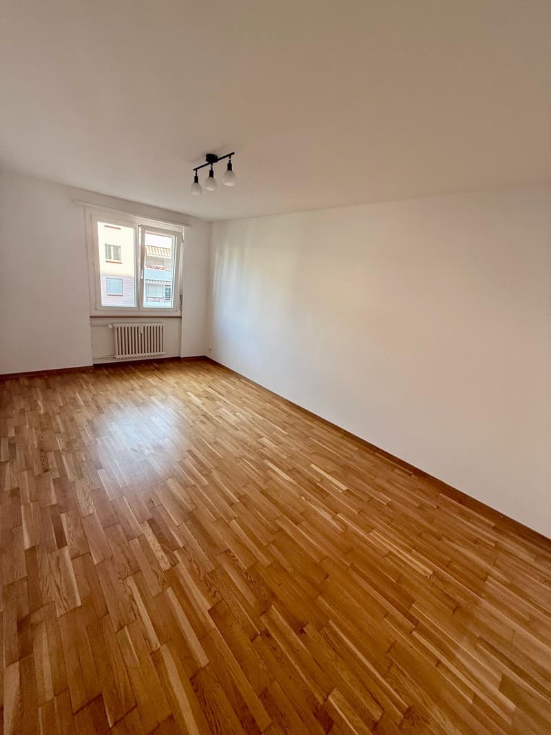 Sonnige 3.5-Zimmer-Wohnung mit Balkon in Kriens zu vermieten (14)