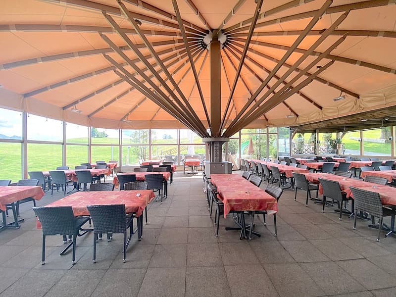Rent or Buy: Panoramic Restaurant with 2 Apartments and 1 Studio (14)
