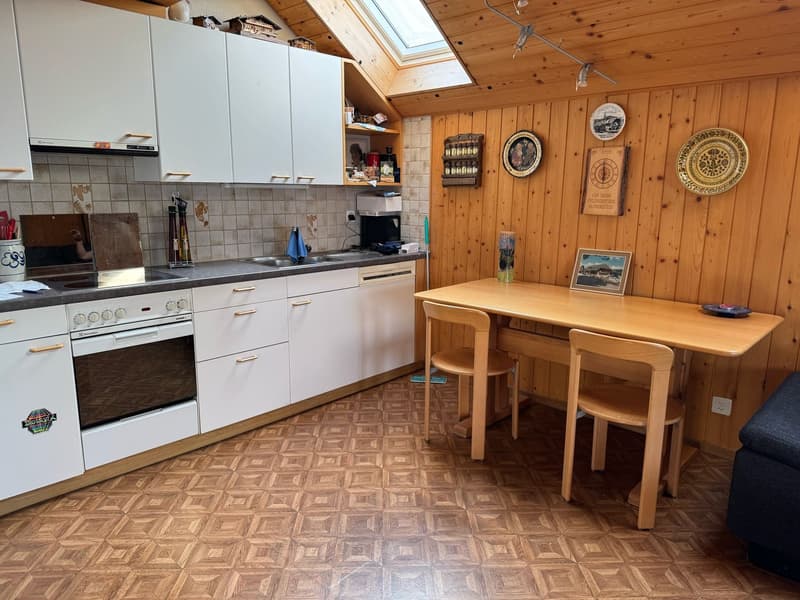 Rent or Buy: Panoramic Restaurant with 2 Apartments and 1 Studio (26)