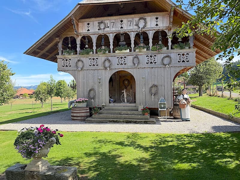 Ein Bauernhaus wie im Paradies! (2)