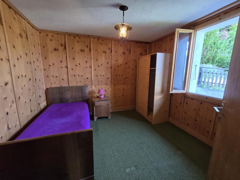 Casa a schiera di 3.5 locali / giardino, posti auto, cantina e garage (9)